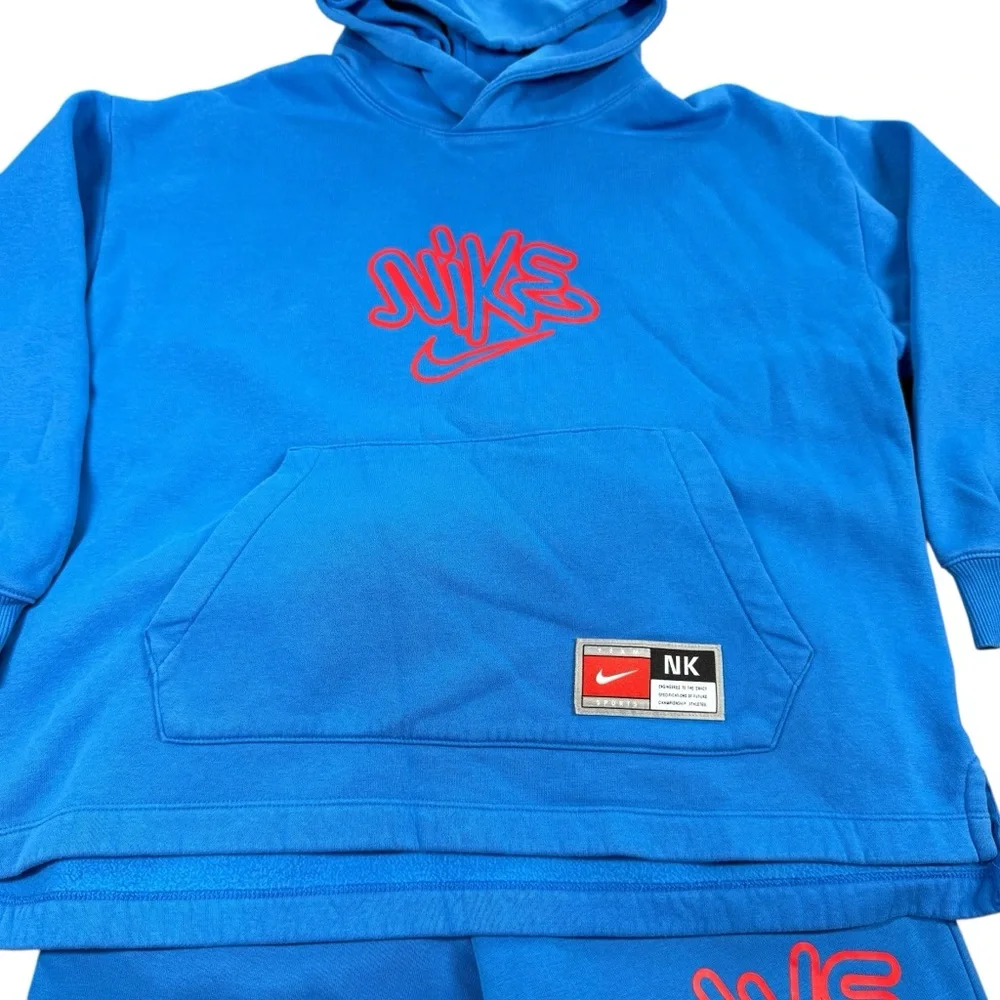 Nike Bright Blue and pink sweats and hoodie set - Picture 2 of 13